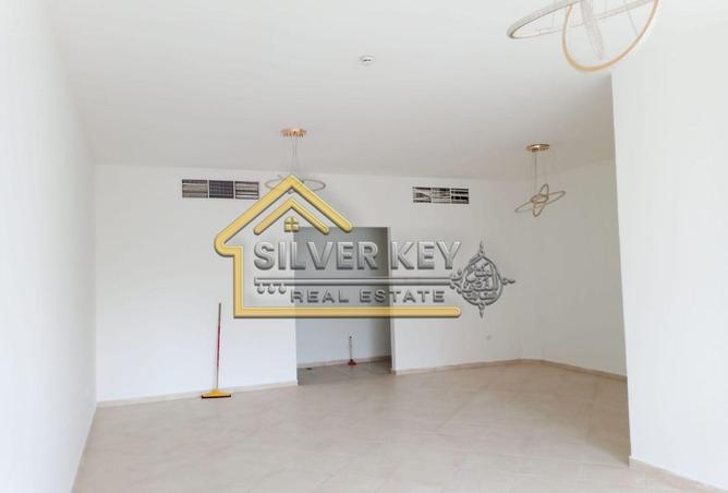 75780089 - Property Main Image