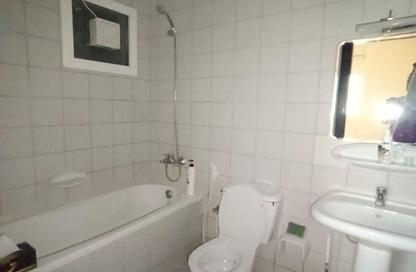 Apartment - 1 Bedroom - 2 Bathrooms for rent in New Al Taawun Road - Al Taawun - Sharjah