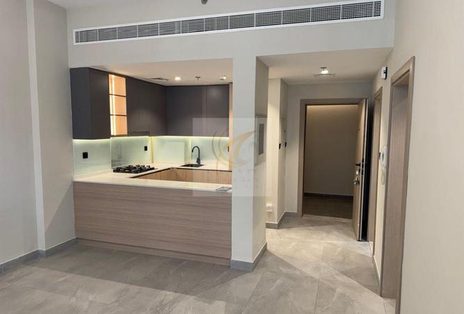 72305239 - Property Image 2