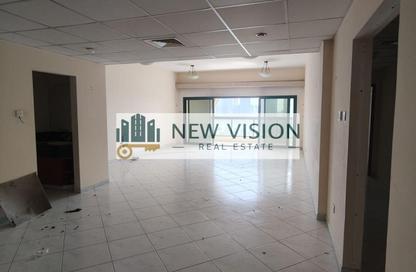 Apartment - 3 Bedrooms - 4 Bathrooms for rent in Al Majaz 1 - Al Majaz - Sharjah