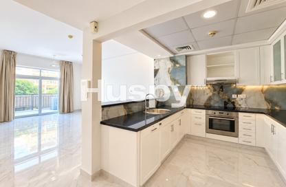 Apartment - 1 - 2 for rent in Travo Tower B - Travo - The Views - Dubai Apartment - 1 - 2 for rent in Travo Tower B - Travo - The Views - Dubai