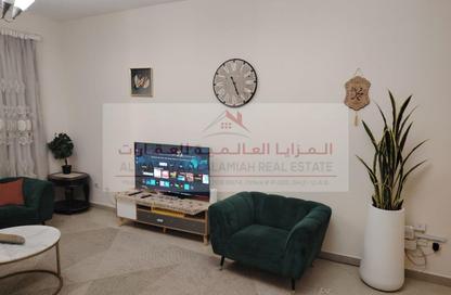 Apartment - 2 - 3 for rent in Al Qasba Downtown - Al Qasba - Sharjah