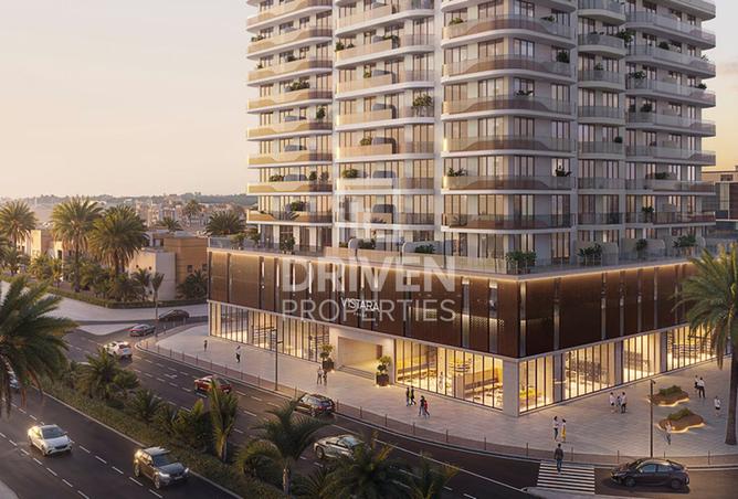 Selling at OP | Next to Metro | Large Layout