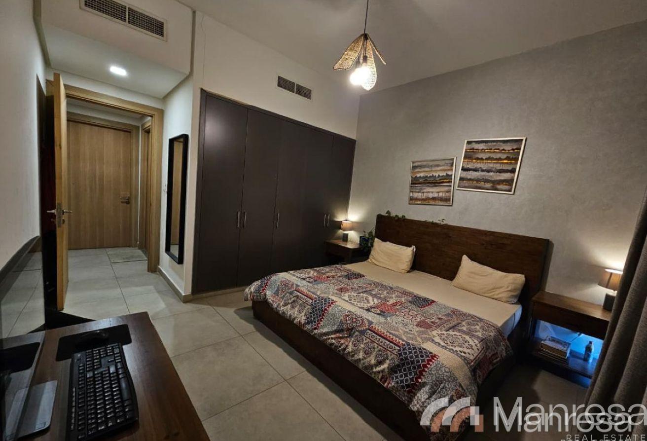3 Bed room | Prime Location | Spacious photo 16