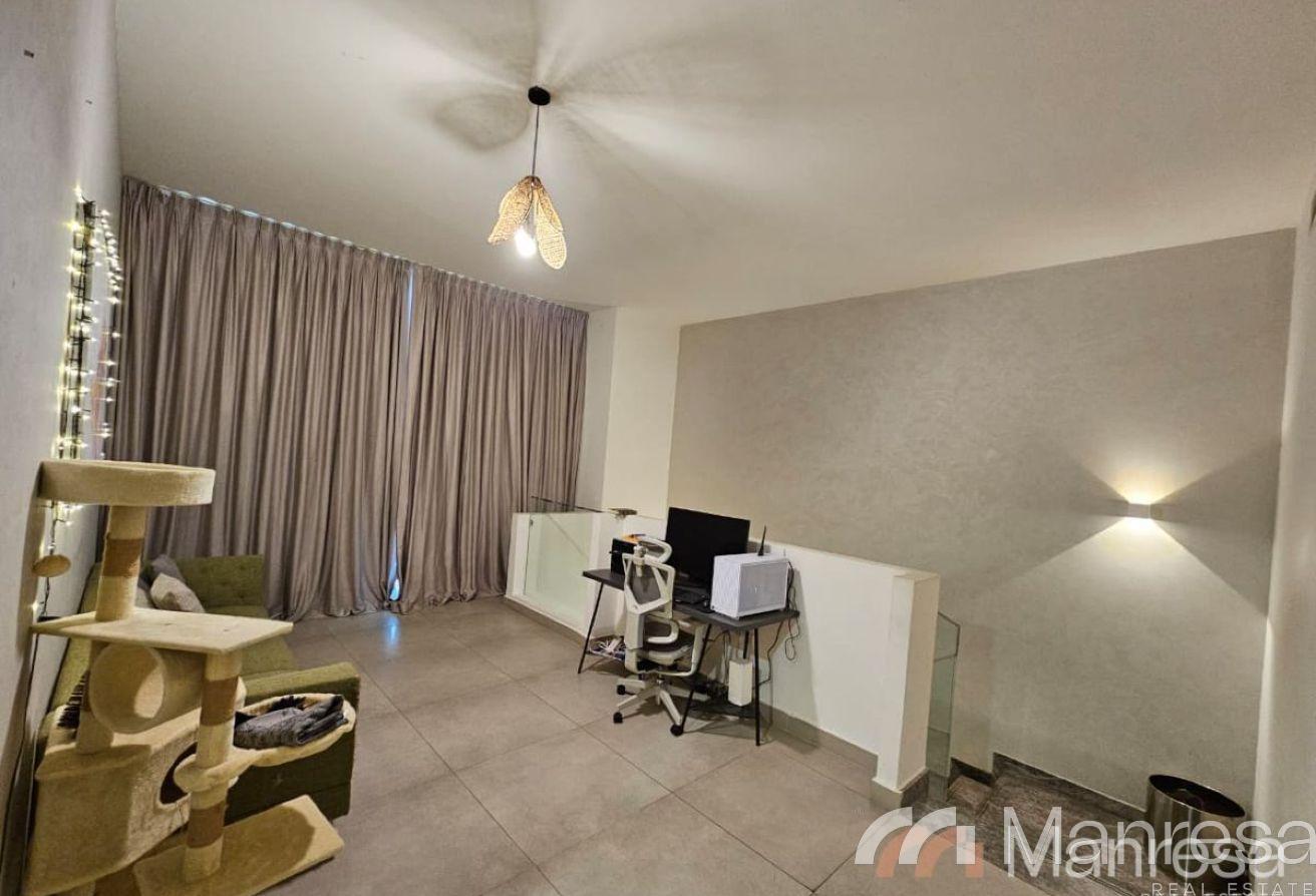 3 Bed room | Prime Location | Spacious photo 3