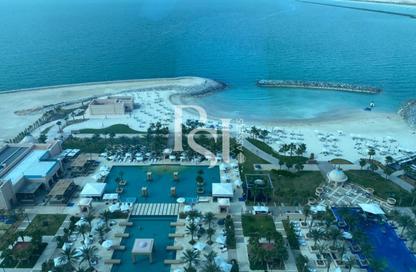 Apartment - 4 - 6 for sale in Fairmont Marina Residences - The Marina - Abu Dhabi