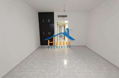 Apartment - Studio for rent in Dar Al Majaz - Jamal Abdul Nasser Street - Al Majaz - Sharjah Apartment - Studio for rent in Dar Al Majaz - Jamal Abdul Nasser Street - Al Majaz - Sharjah