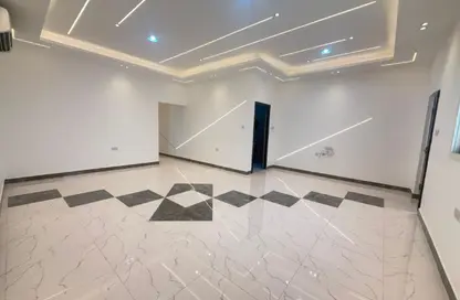 Apartment - 2 Bedrooms - 3 Bathrooms for rent in Madinat Al Riyad - Abu Dhabi
