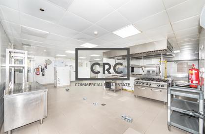 Retail - Studio - 1 Bathroom for rent in Al Fattan Marine Tower - Al Fattan Marine Towers - Jumeirah Beach Residence - Dubai