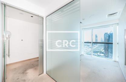 Office Space - Studio for rent in Single Business Tower - Business Bay - Dubai