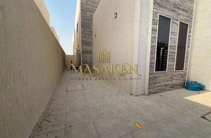 Villa - 4 Bedrooms - 6 Bathrooms for rent in Al Helio 2 - Al Helio - Ajman