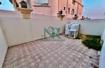 Villa - 5 Bedrooms - 6 Bathrooms for rent in Shakhbout City - Abu Dhabi