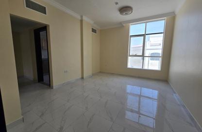 Apartment - 1 - 2 for rent in Fire Station Road - Muwaileh - Sharjah