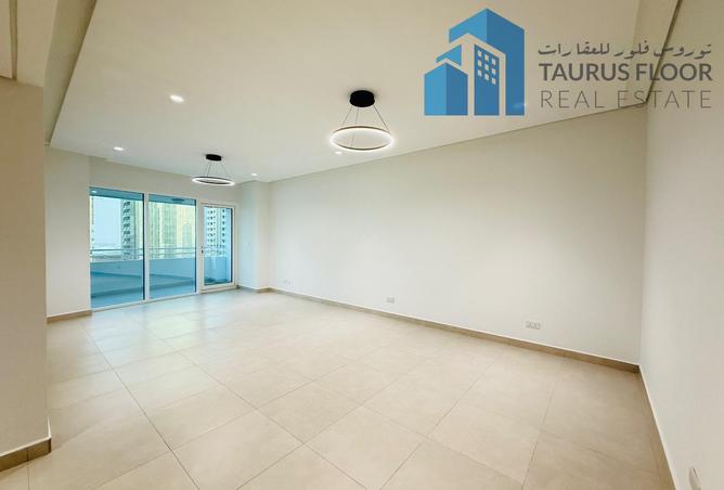 99127236 - Property Image 3