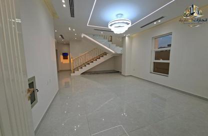 Villa - 5 - 7 for sale in Al Zaheya Gardens - Al Zahya - Ajman