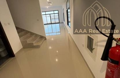 Villa - 4 Bedrooms - 5 Bathrooms for rent in Al Dana Villas - Sharm - Fujairah Villa - 4 Bedrooms - 5 Bathrooms for rent in Al Dana Villas - Sharm - Fujairah