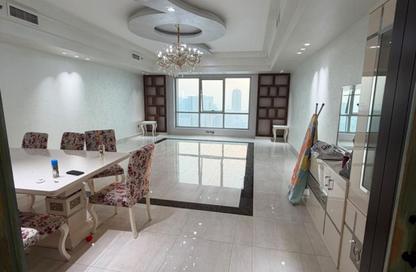 Apartment - 2 - 3 for sale in Al Dana Tower - Al Majaz 3 - Al Majaz - Sharjah Apartment - 2 - 3 for sale in Al Dana Tower - Al Majaz 3 - Al Majaz - Sharjah