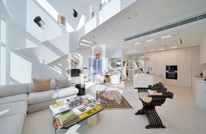 Apartment - 2 - 3 for sale in Central Park Residential Tower - Central Park Tower - DIFC - Dubai