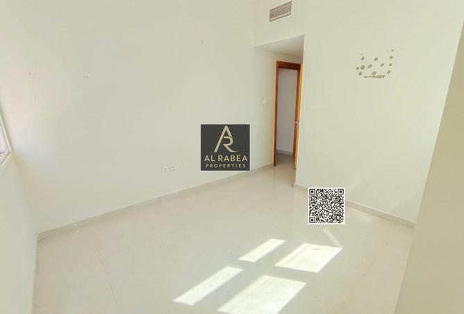 114613607 - Property Image 3