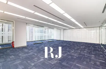 مكتب للبيع في فيجن تاور - الخليج التجاري - دبي