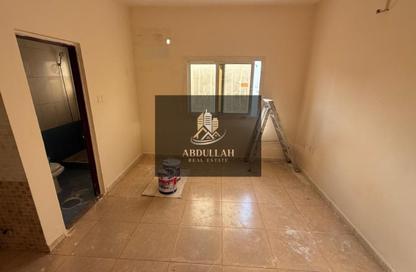 Apartment - Studio - 1 Bathroom for rent in Muwaileh 29 Building - Muwaileh - Sharjah