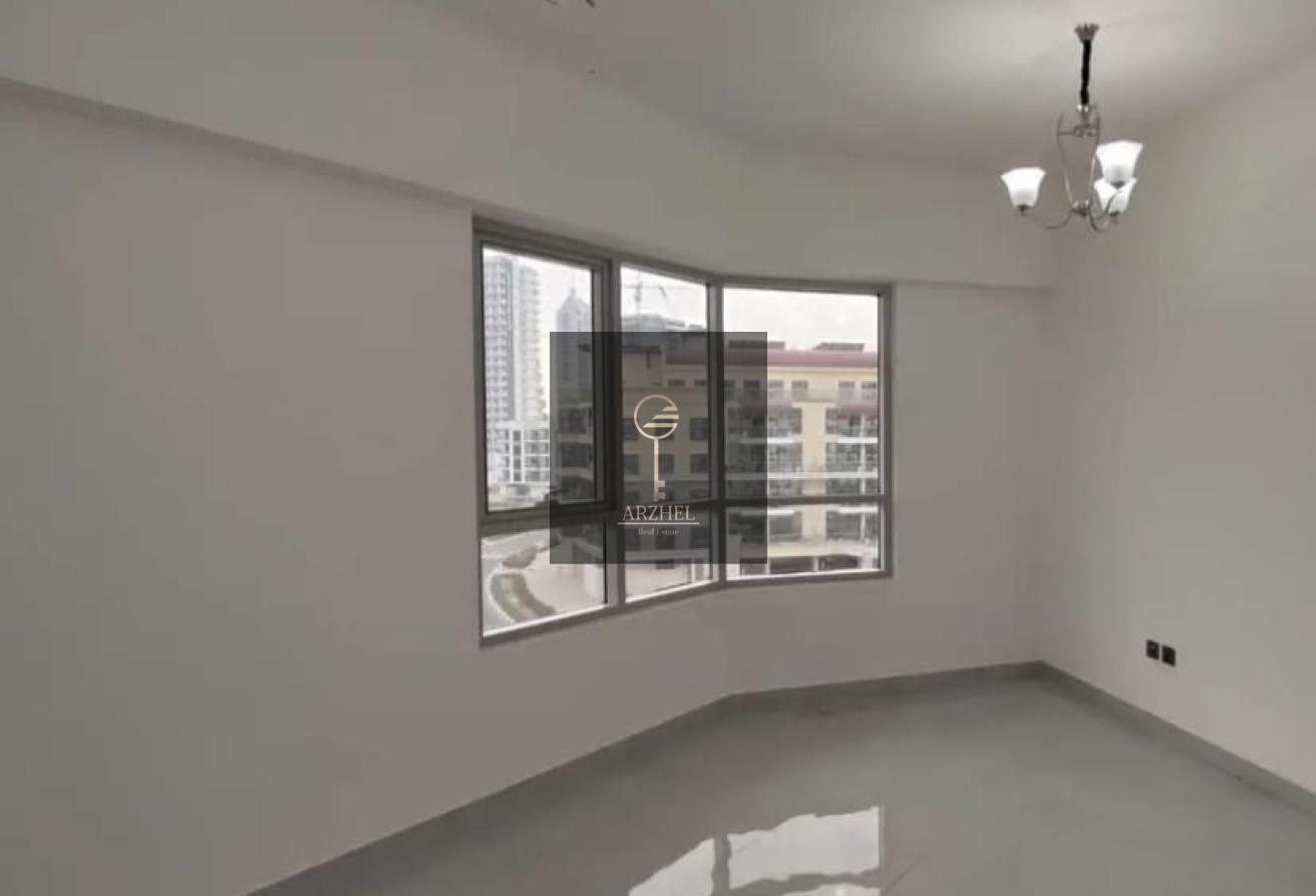UNFURNISHED APARTMENT | VACANT | PRIME LOCATION photo 2