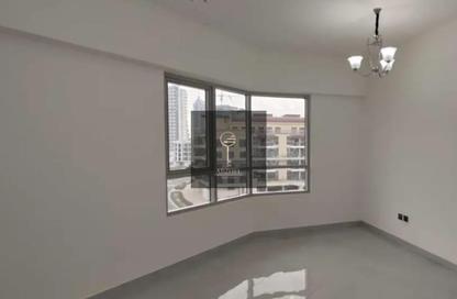 Apartment - 2 - 2 for rent in PARK TERRACE - Arjan - Dubai