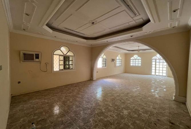 130672437 - Property Image 2