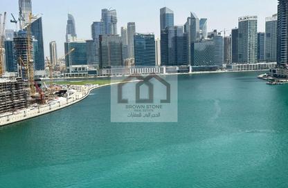 شقة - 2 - 3 للايجار في برج وارف الغربي - الخليج التجاري - دبي