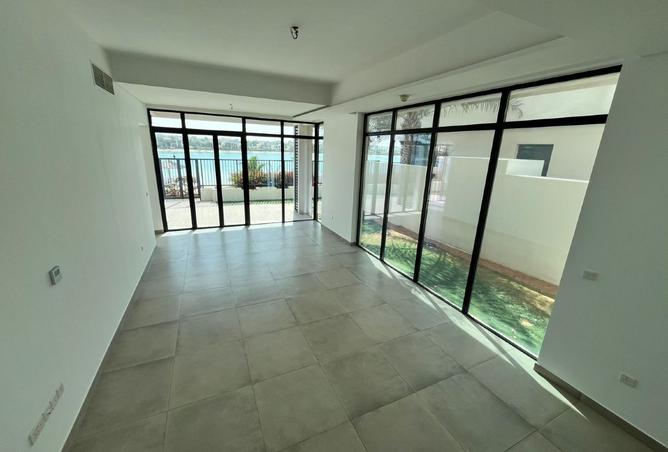 144608336 - Property Image 2