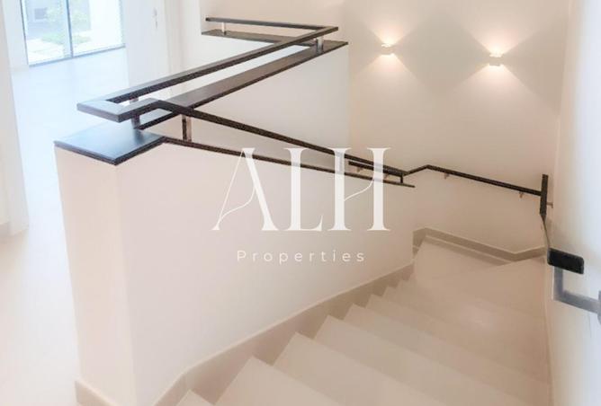 81945196 - Property Image 2