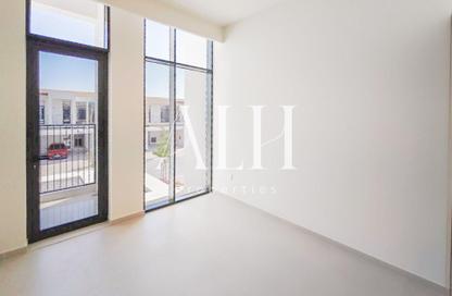 Villa - 3 Bedrooms - 3 Bathrooms for rent in Greenviews 2 - EMAAR South - Dubai South (Dubai World Central) - Dubai
