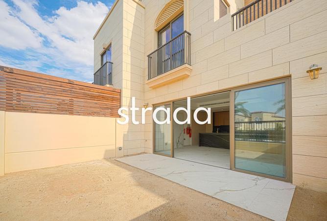 62065342 - Property Image 2