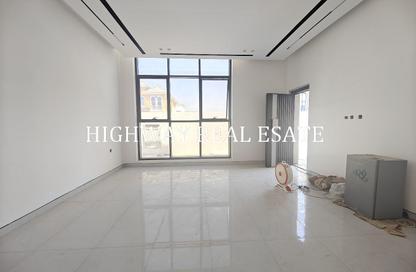 Villa - 5 - 7+ for sale in Hoshi 1 - Hoshi - Al Badie - Sharjah Villa - 5 - 7+ for sale in Hoshi 1 - Hoshi - Al Badie - Sharjah