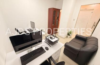 Office Space - Studio - 1 Bathroom for rent in Al Rostamani Building - Port Saeed - Deira - Dubai Office Space - Studio - 1 Bathroom for rent in Al Rostamani Building - Port Saeed - Deira - Dubai