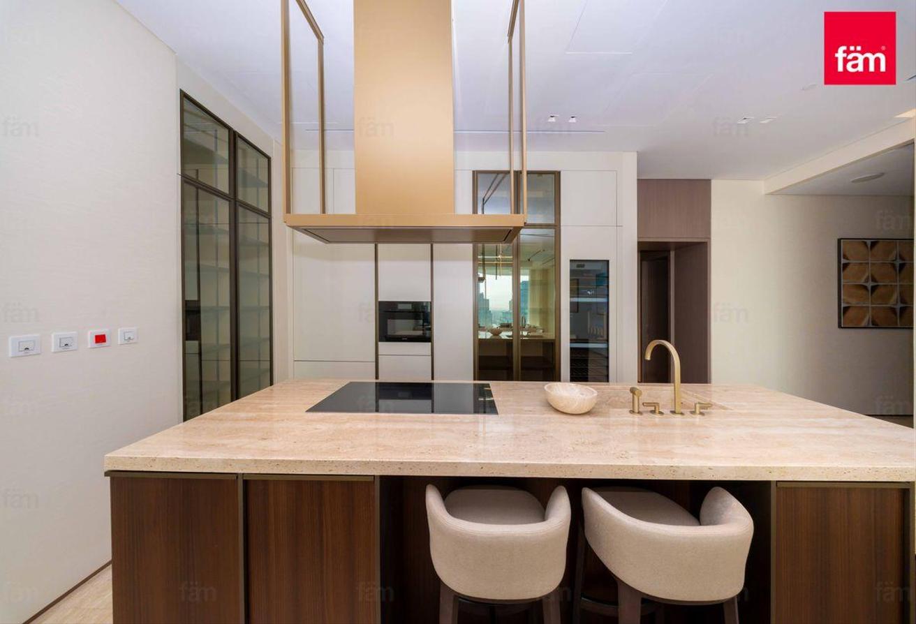 Multiple Options I Sensoria Specialist I FURNISHED photo 9