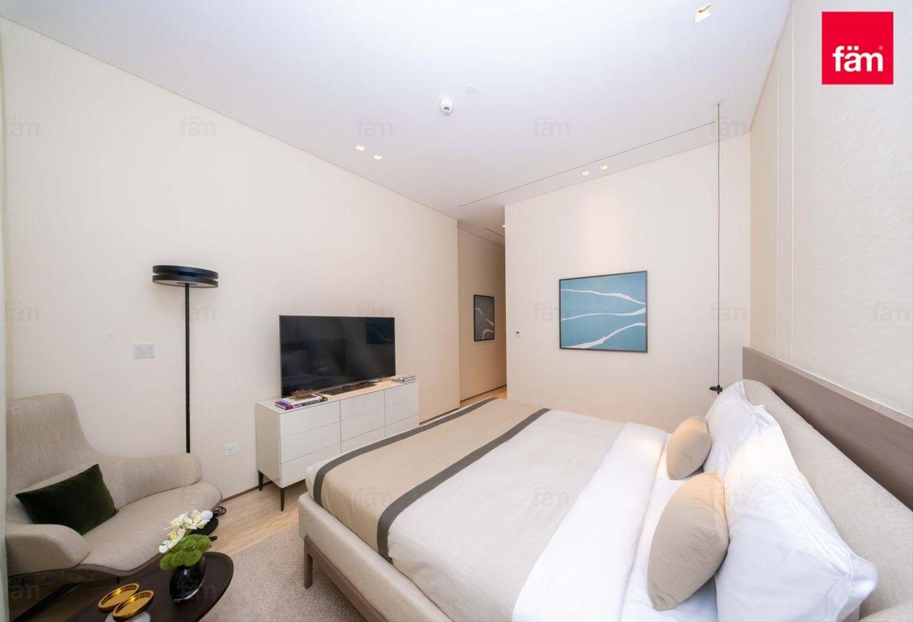 Multiple Options I Sensoria Specialist I FURNISHED photo 17