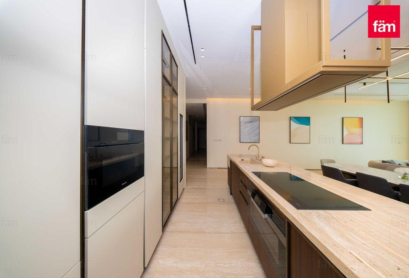 Multiple Options I Sensoria Specialist I FURNISHED photo 10