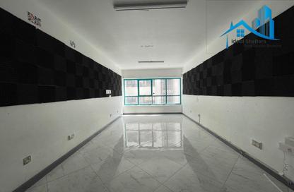 Office Space - Studio - 1 for rent in White Crown Building - Sheikh Zayed Road - Dubai