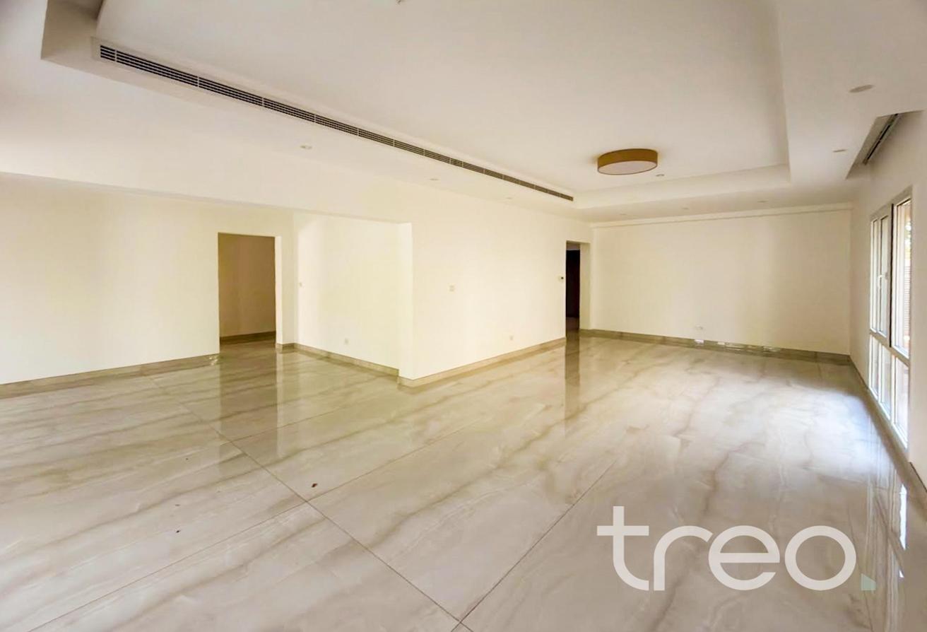 Fully Upgraded | Immaculate condition | 6BR photo 12