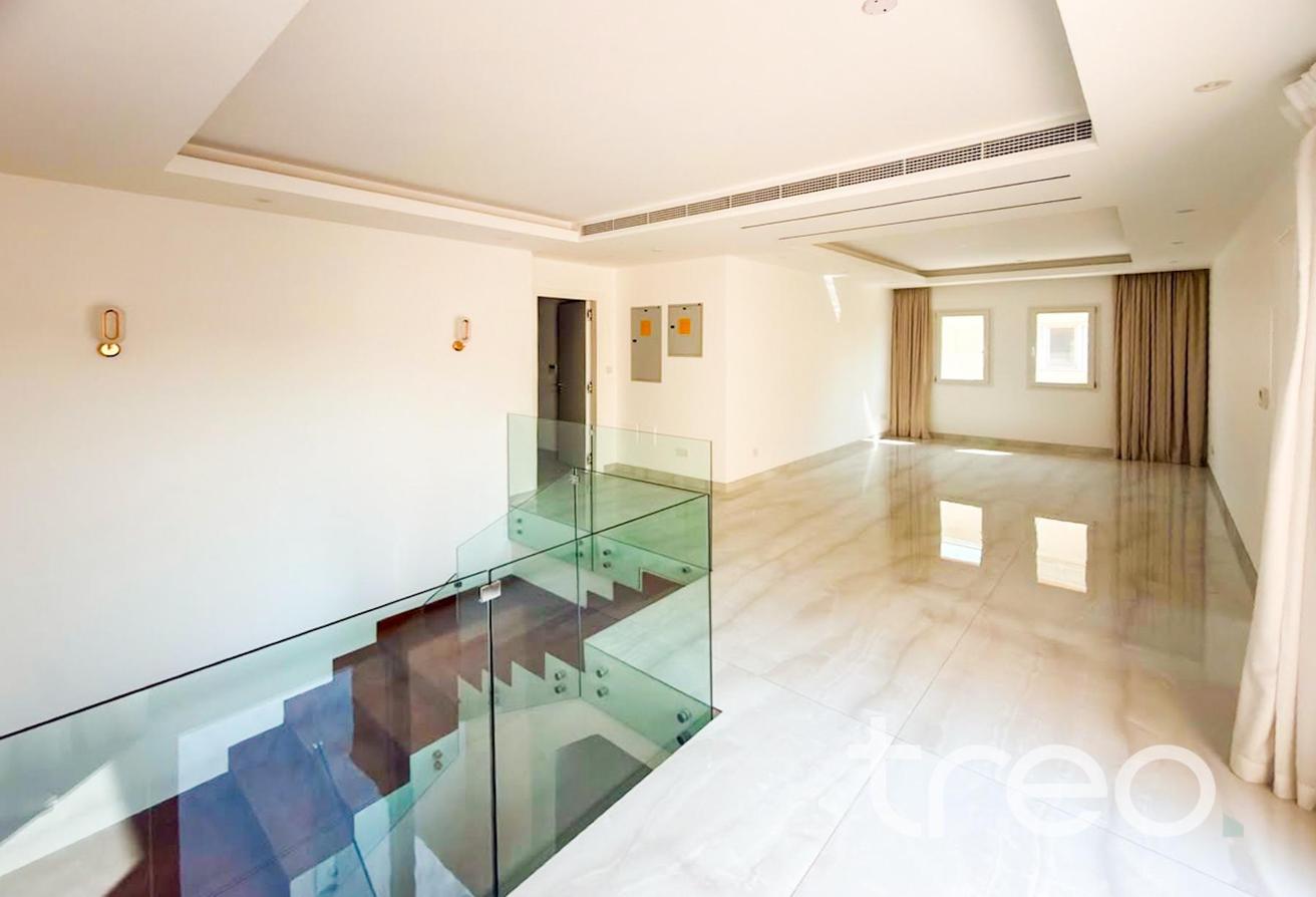 Fully Upgraded | Immaculate condition | 6BR photo 6