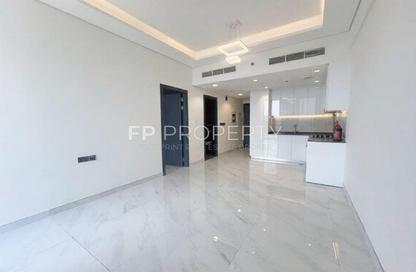 Apartment - 1 Bedroom - 2 Bathrooms for sale in Samana Golf Avenue - Dubai Studio City - Dubai