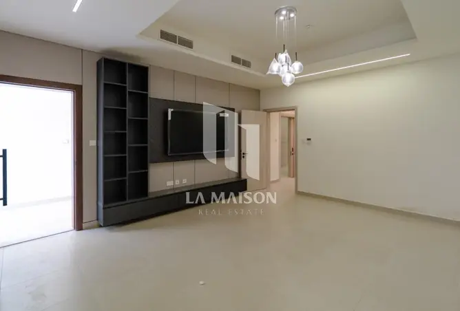 123821250 - Property Image 2