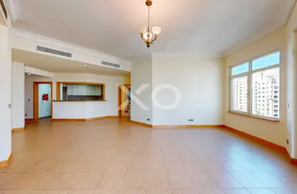 Apartment - 3 Bedrooms - 3 Bathrooms for sale in Al Hamri - Shoreline Apartments - Palm Jumeirah - Dubai