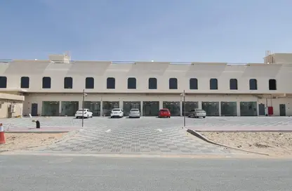 Shop - Studio - 1 Bathroom for rent in Al Lisaili - Dubai