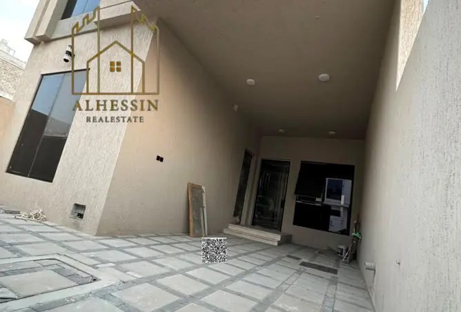 146008594 - Property Image 3