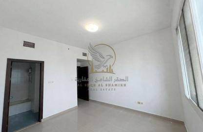 Apartment - 2 Bedrooms - 3 Bathrooms for rent in Al Khan Corniche - Al Khan - Sharjah
