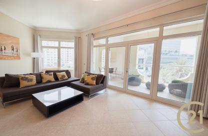Apartment - 3 Bedrooms - 4 Bathrooms for rent in Al Das - Shoreline Apartments - Palm Jumeirah - Dubai
