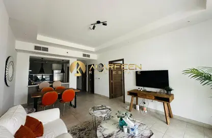 شقة - غرفة نوم - 2 حمامات للايجار في حياتي رزدنسز - منطقة 14 - قرية جميرا الدائرية - دبي