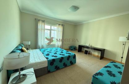 Apartment - 1 - 4 for rent in Al Das - Shoreline Apartments - Palm Jumeirah - Dubai